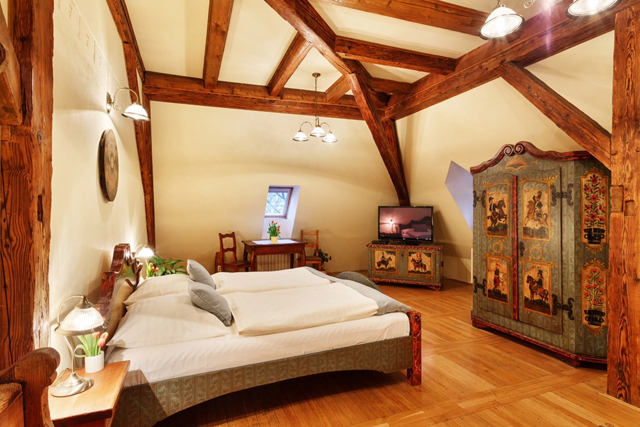 Pokoj 1 v penzionu U Křivého psa